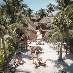 Casa Iguana - Beachfront Отель